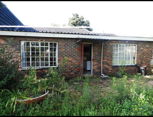 9.30HA FARM FOR SALE IN ZOEKFONTEIN